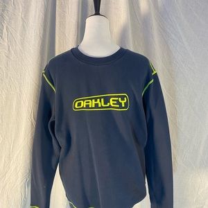 𝅺Oakley sweatshirt